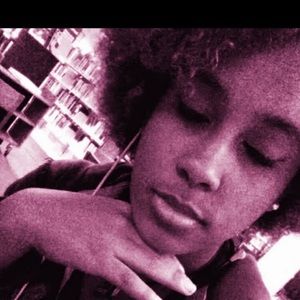 Meet your Posher, Sabrina